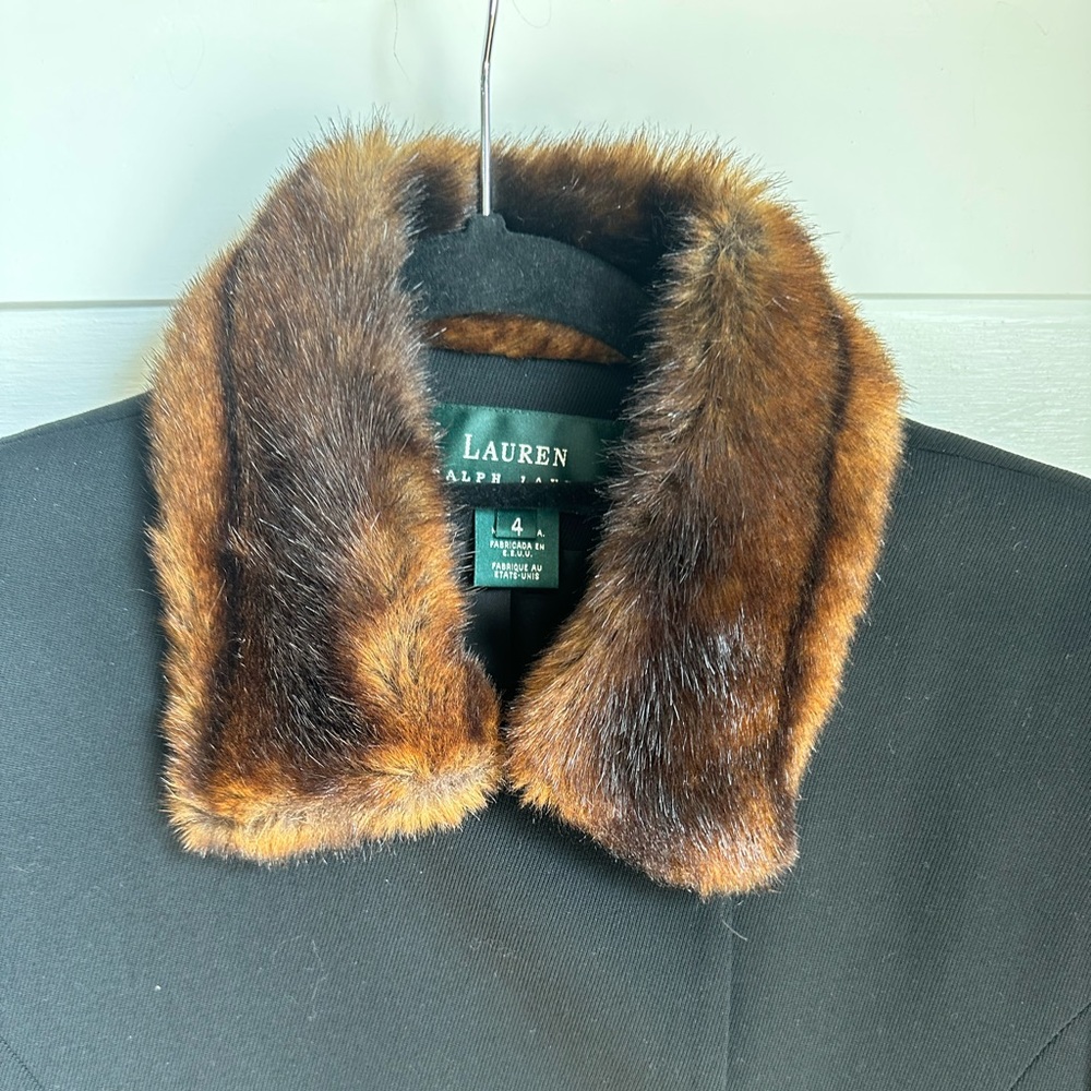 Ralph Lauren Black Double-Breasted Blazer with Brown Fur Collar - Picture 3 of 3